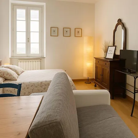 Castello Camelia & Oleandro - View Of Apartment *