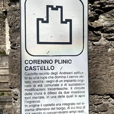 Castello Camelia & Oleandro - View Of