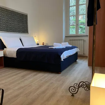 Castello Camelia & Oleandro - View Of Apartment Dervio