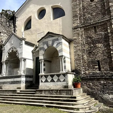 Castello Camelia & Oleandro - View Of * Dervio