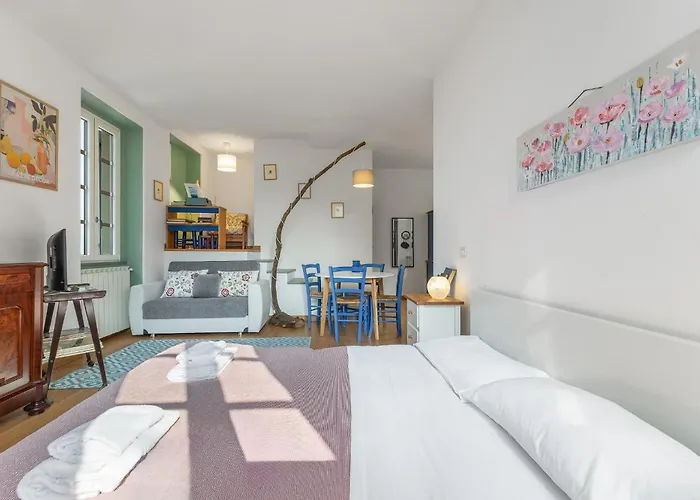 Castello Camelia View Of *